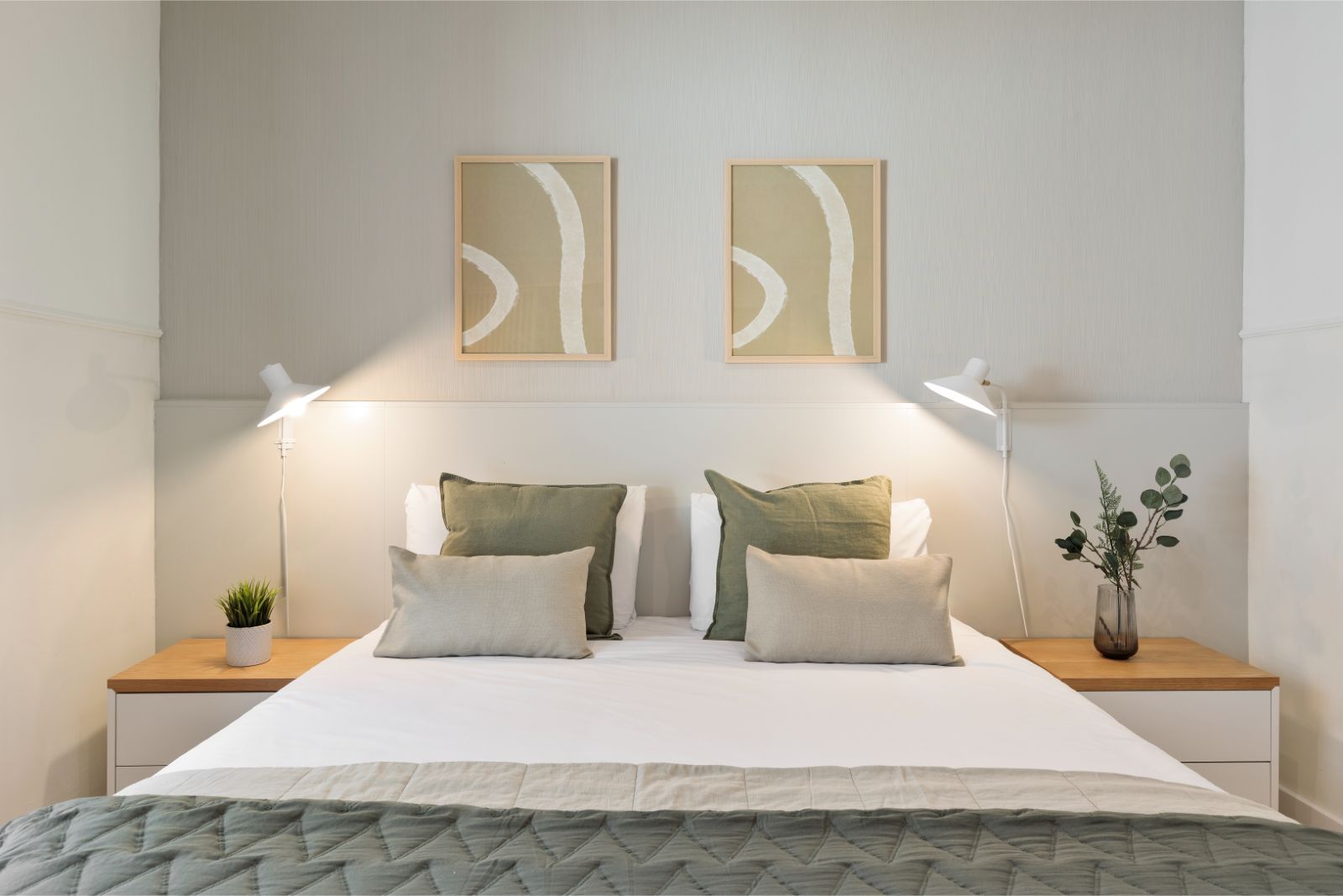 Standard Apartment with Terrace 2